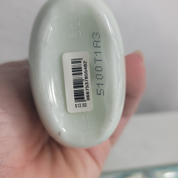 Bath and Body Works Cucumber Melon Lotion - Picture 2 of 2